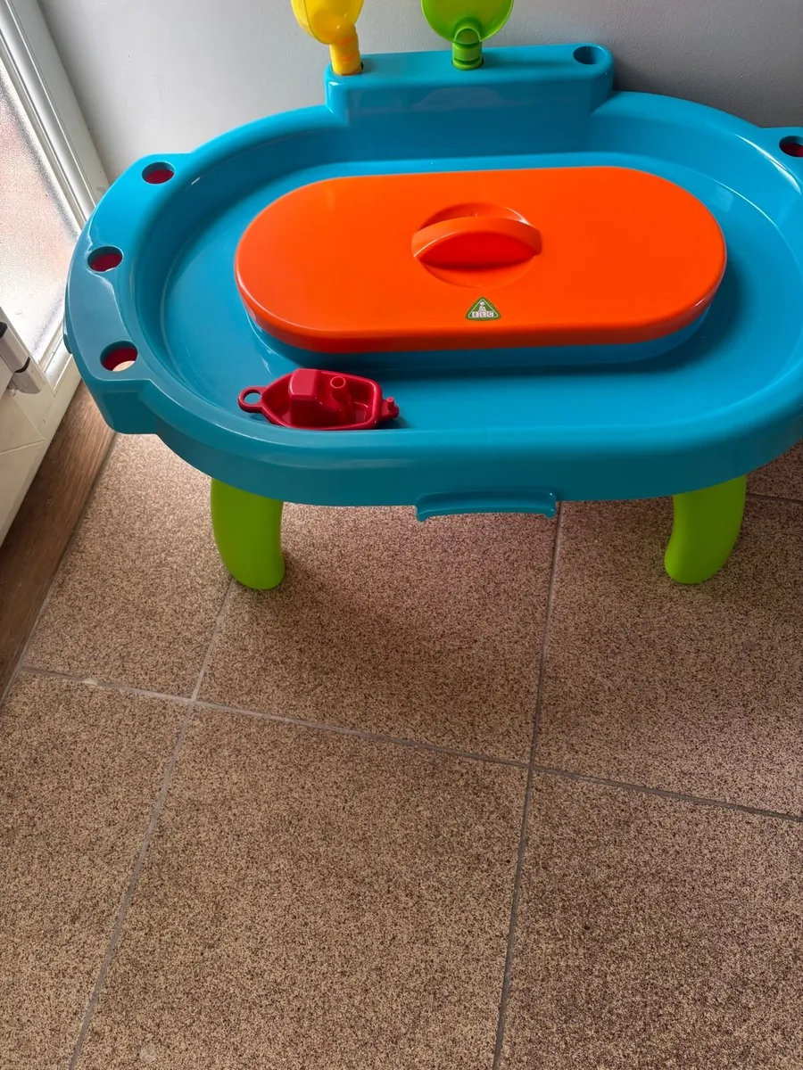 My First Sand and Water Table - ELC - Image 2