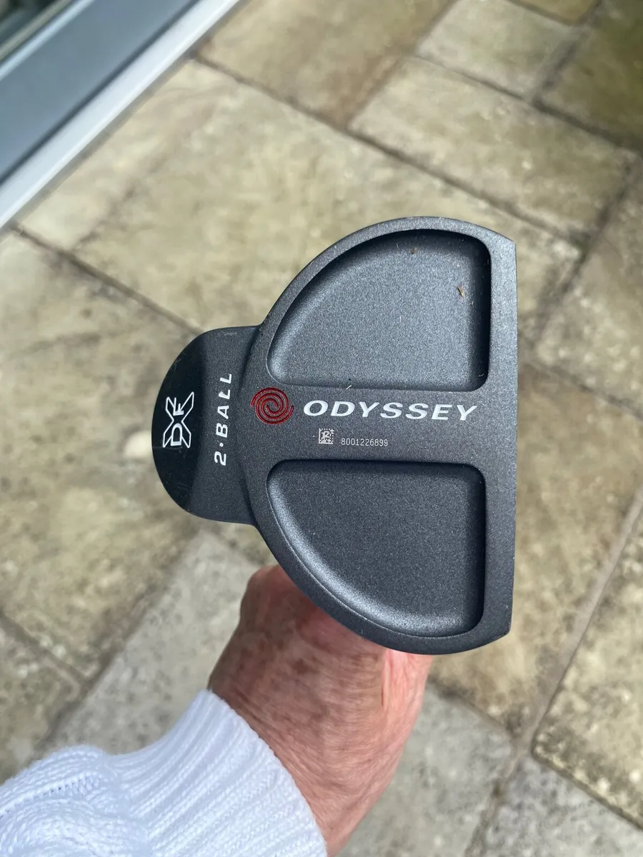 Odyssey 2 ball putter - Image 1