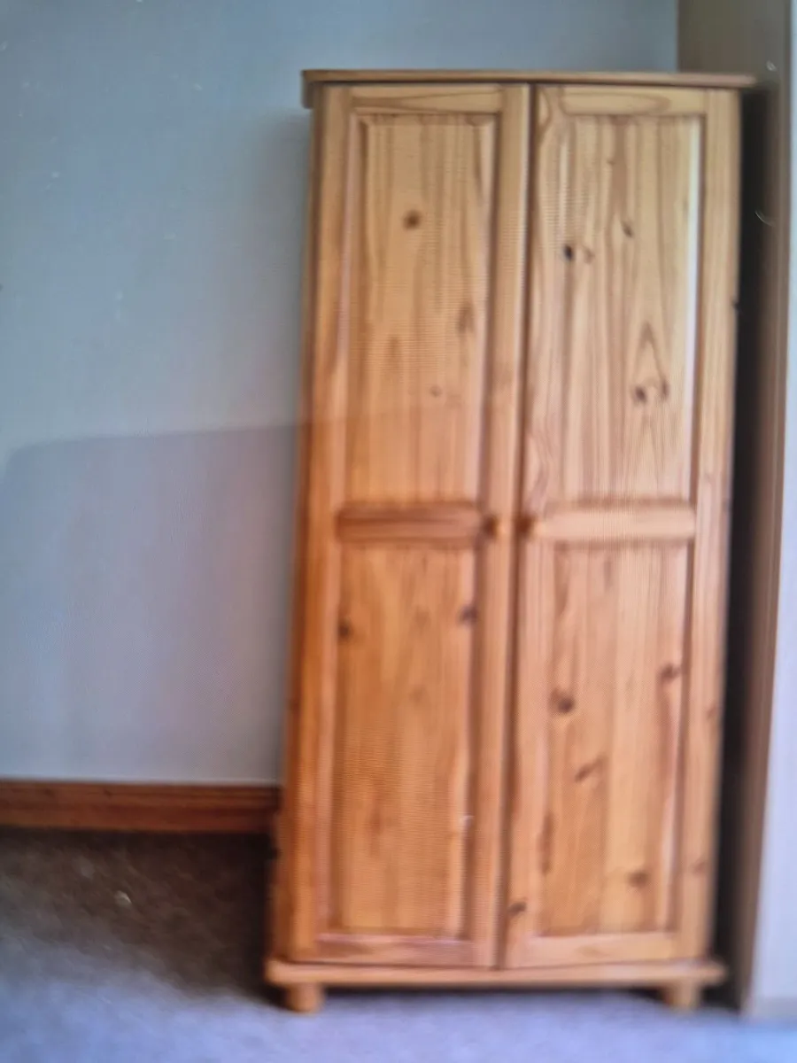 Single Freestanding Wardrobe - Image 1