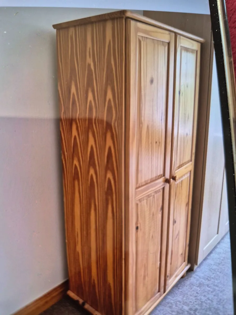 Single Freestanding Wardrobe - Image 2