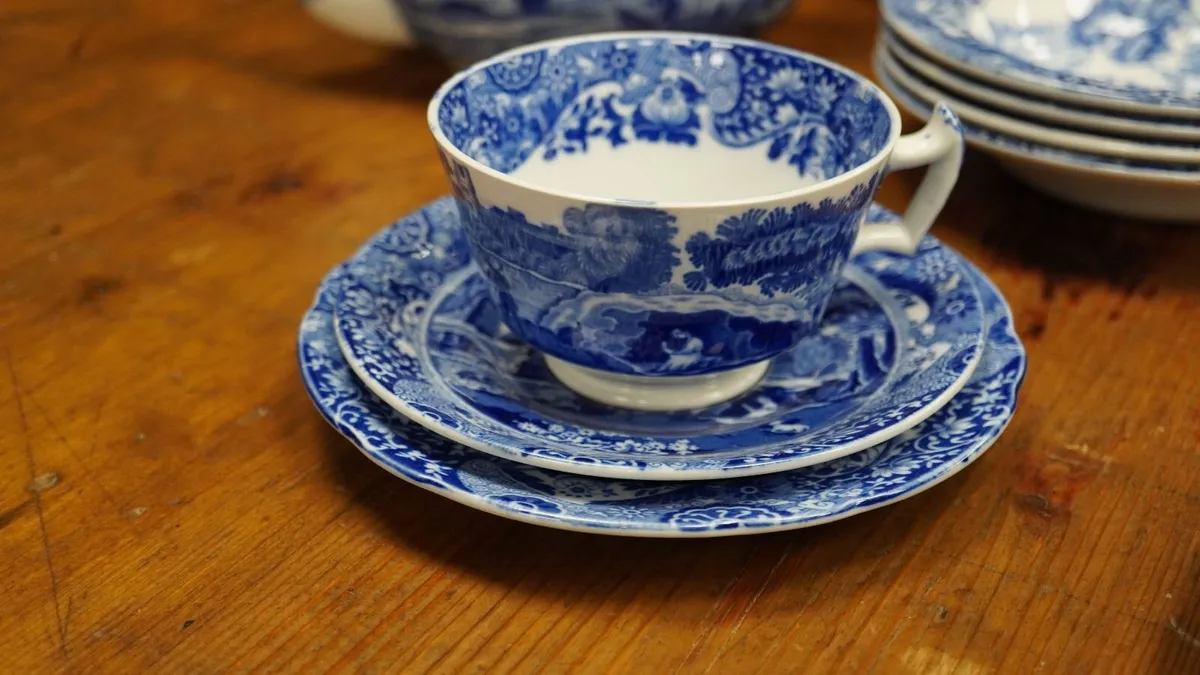 Antique Copeland Spode Blue Italian 22-Piece Tea & - Image 3