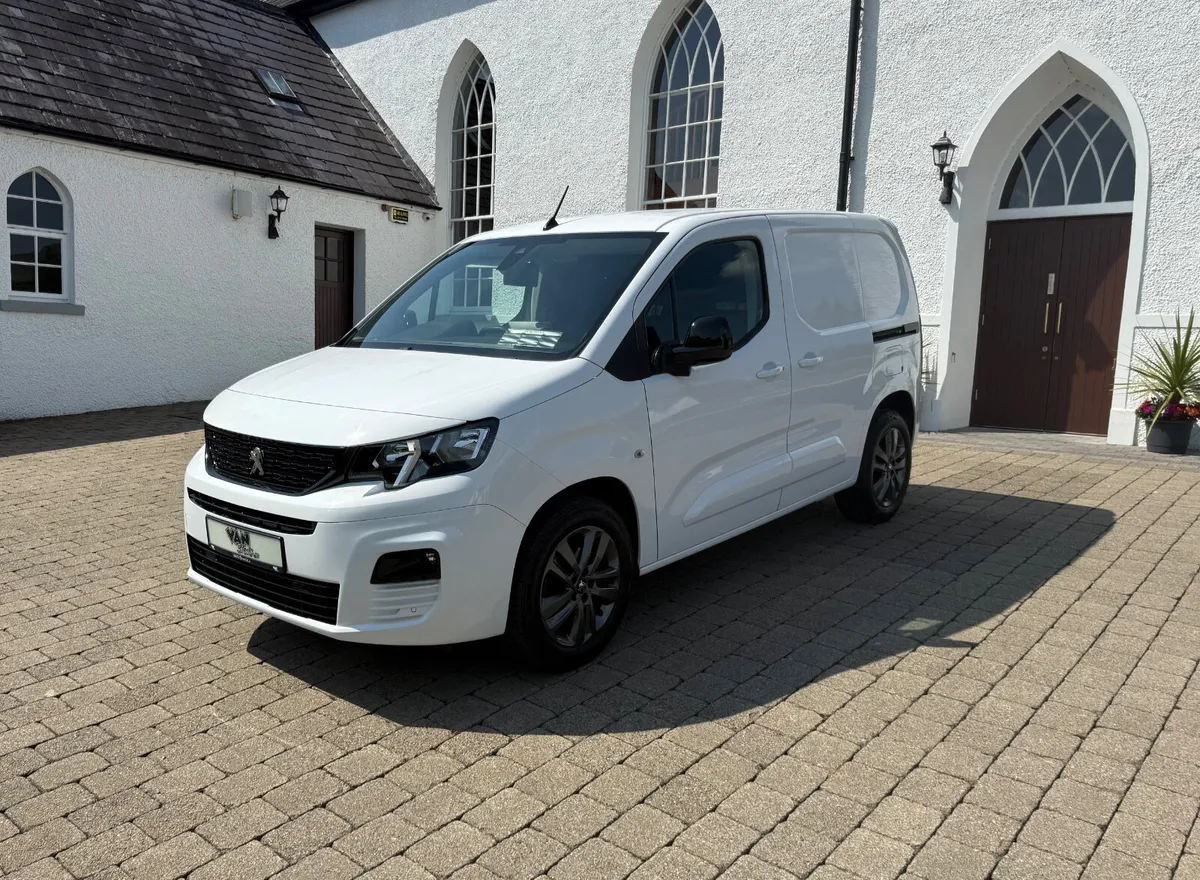 2021 (212Reg) Peugeot Partner Professional Plus - Image 3