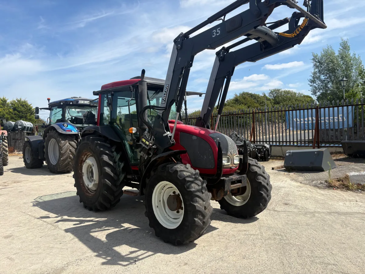 2008 Valtra A92 - Image 2