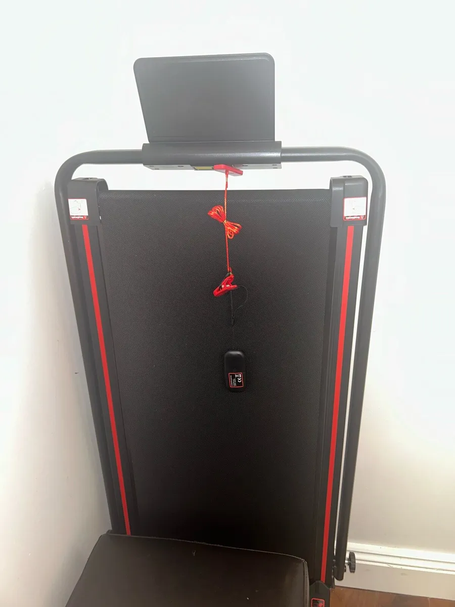 Brand New Digital Foldable Walking Pad / Threadmil - Image 2