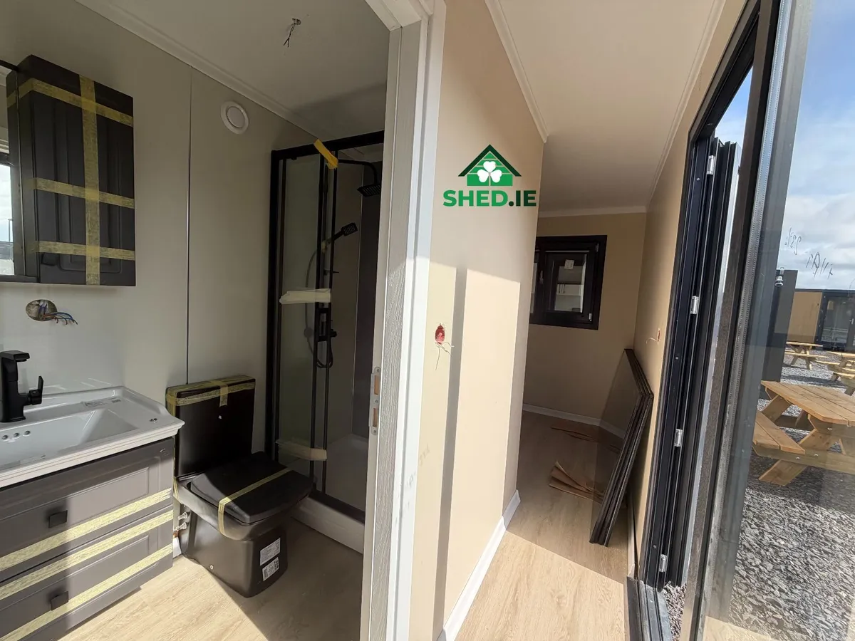 Garden Room with Toilet & Kitchenette - 2200×6500 - Image 4