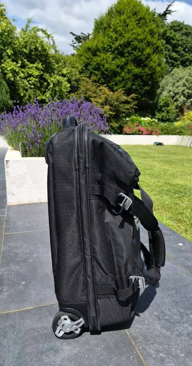 Thule Luggage - Image 3