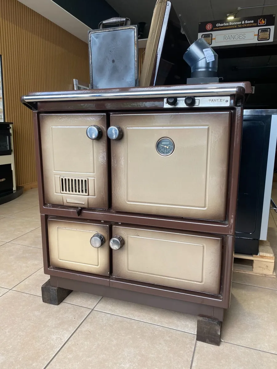 Reconditioned Brown Stanley Super 90 Boiler Range - Image 1