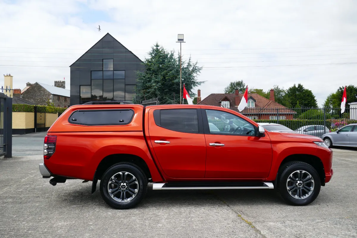202, MITSUBISHI L200 INSTYLE 6AT 4DR AUTO 2.5 DID - Image 3