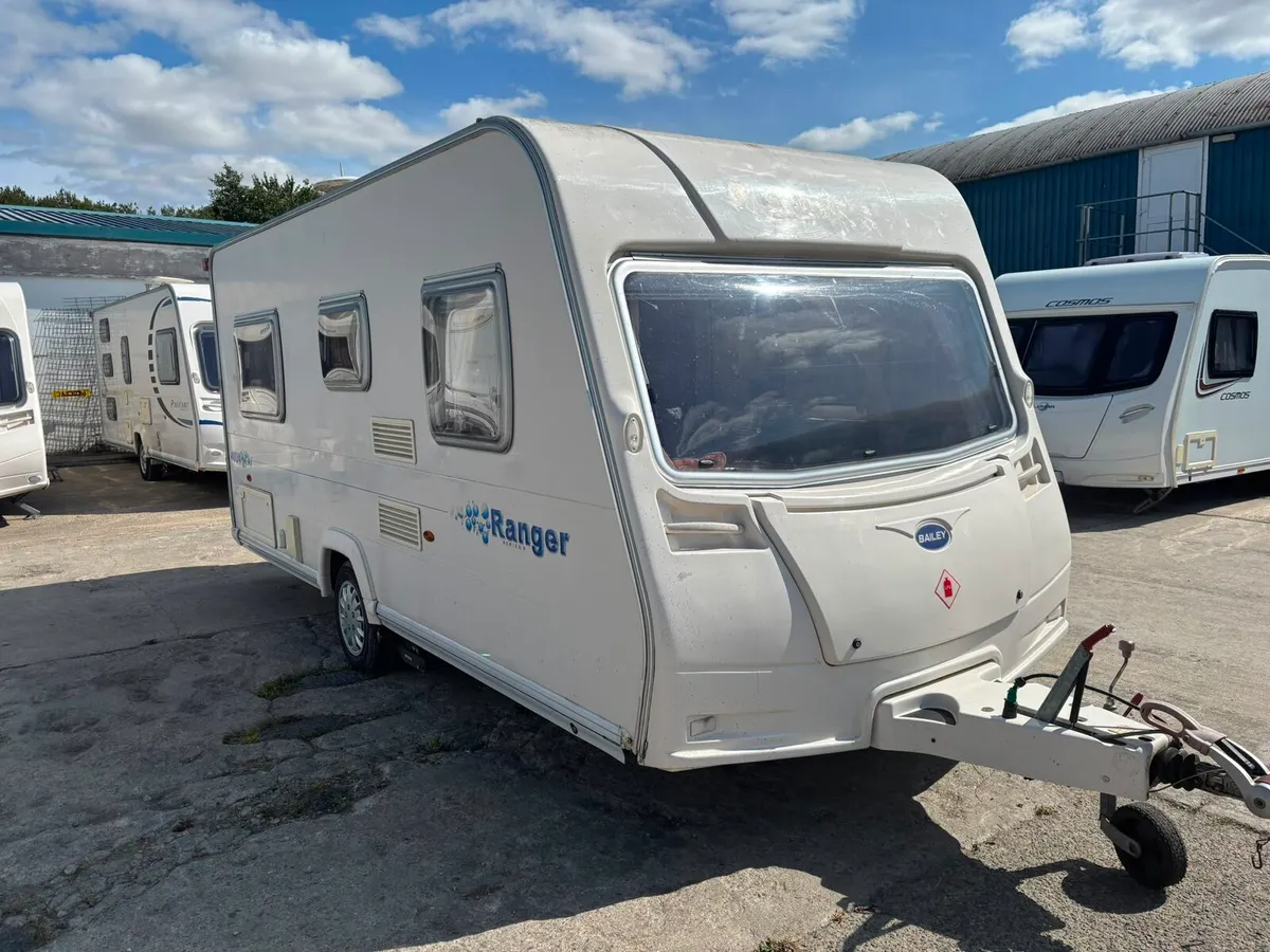Bailey ranger 4berth fixed bed - Image 3
