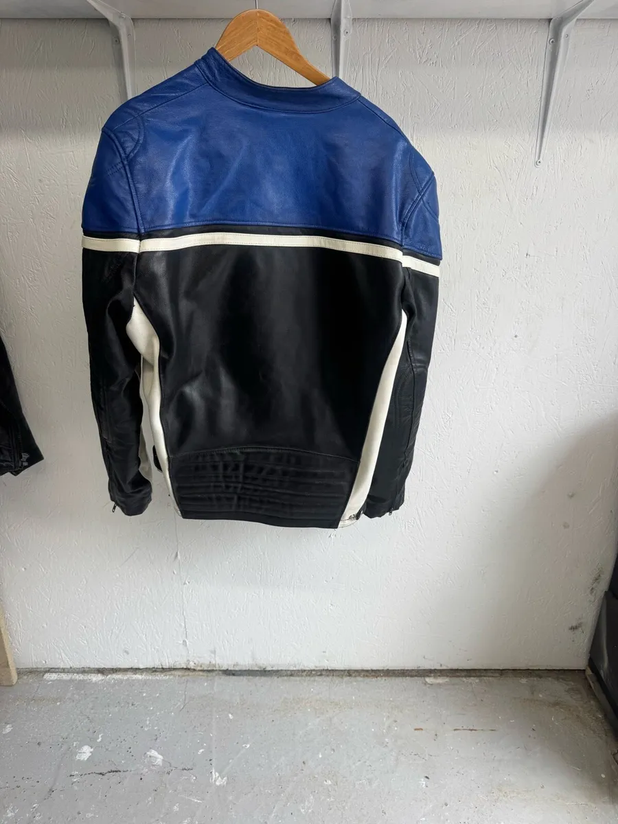 Suzuki leather jacket - Image 4