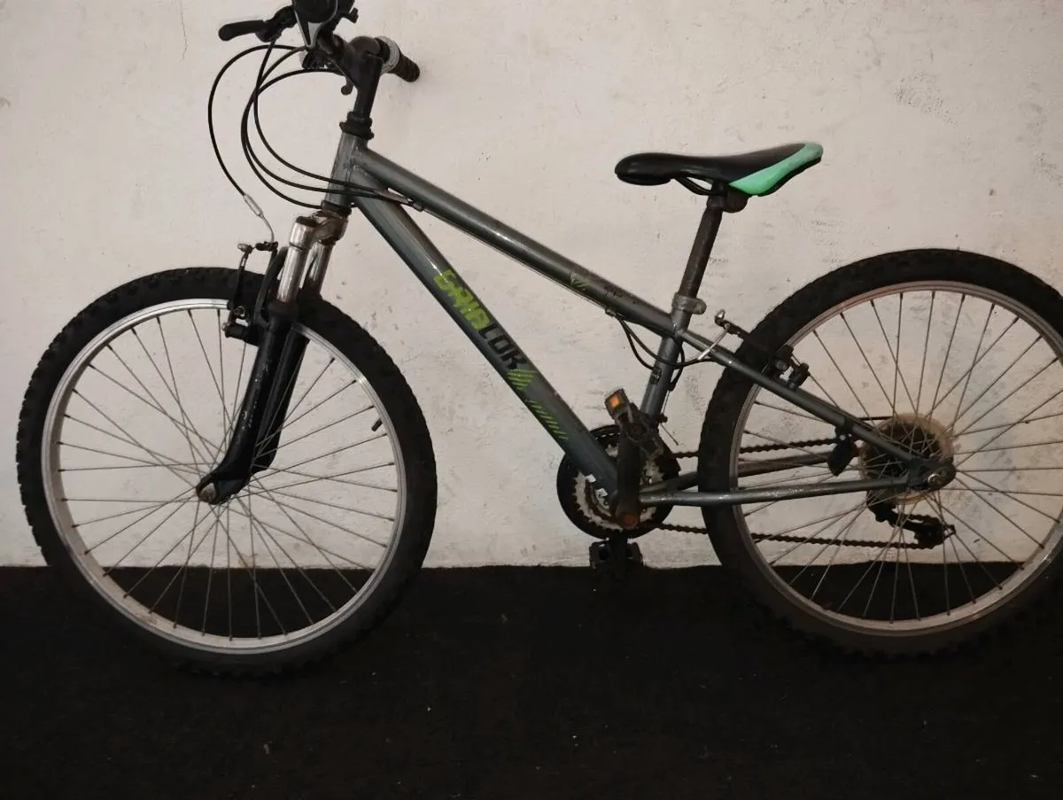 Kids 24inch bike - Image 2