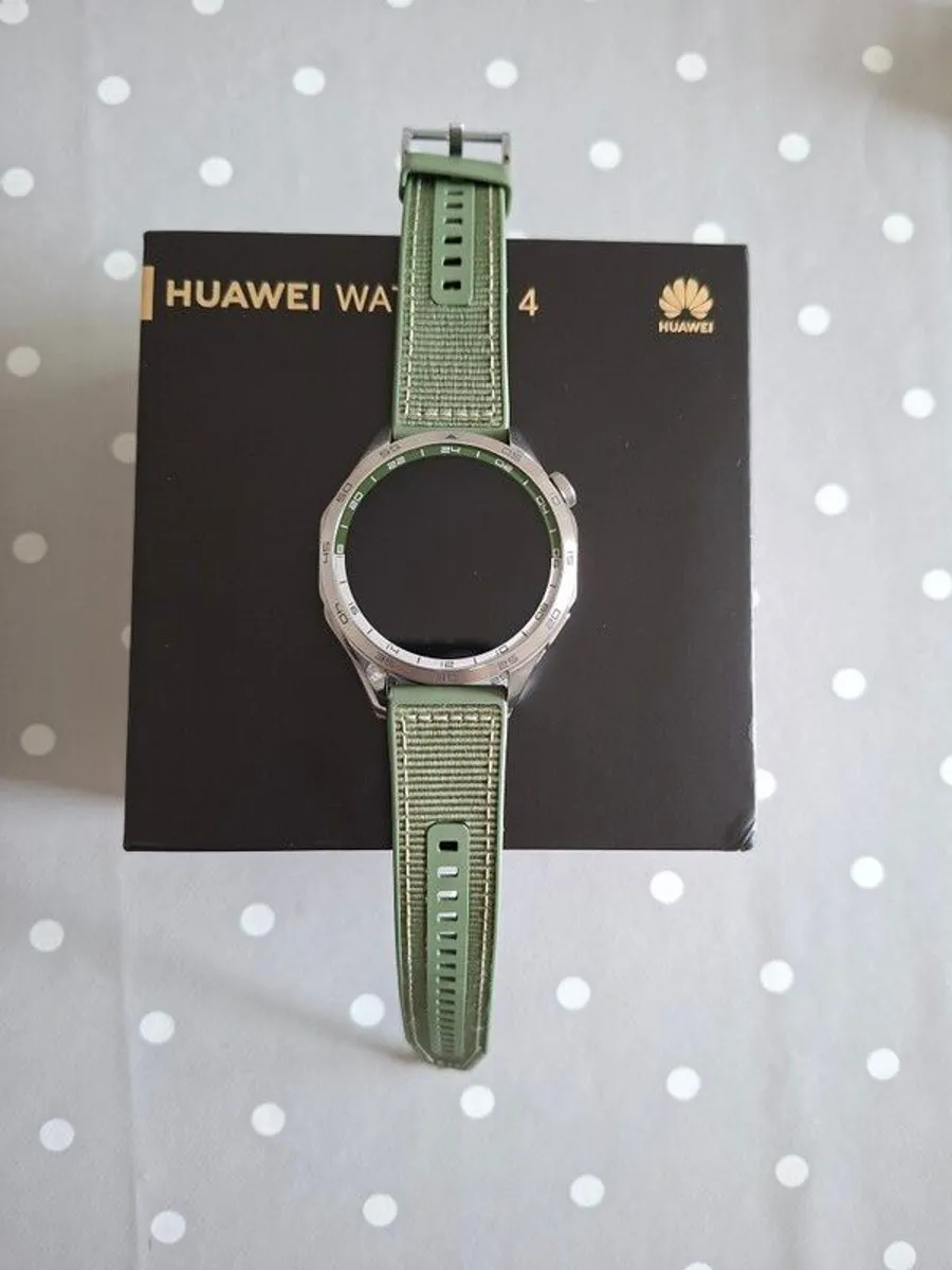 Huawei Watch GT 4 - Image 2
