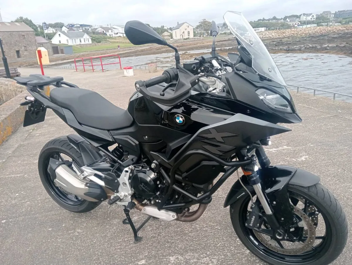Xr900 - Image 1