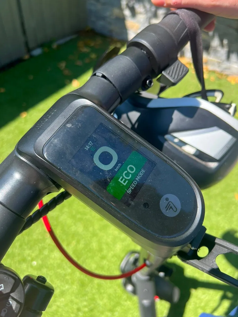 Segway Ninebot MAX 3G D-Electric KickScooter - Image 4