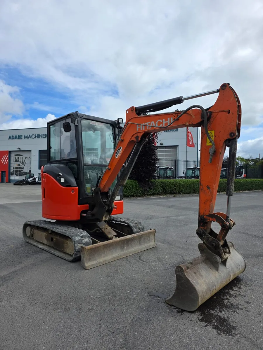 2017 Hitachi ZX26 Mini Digger - Image 1