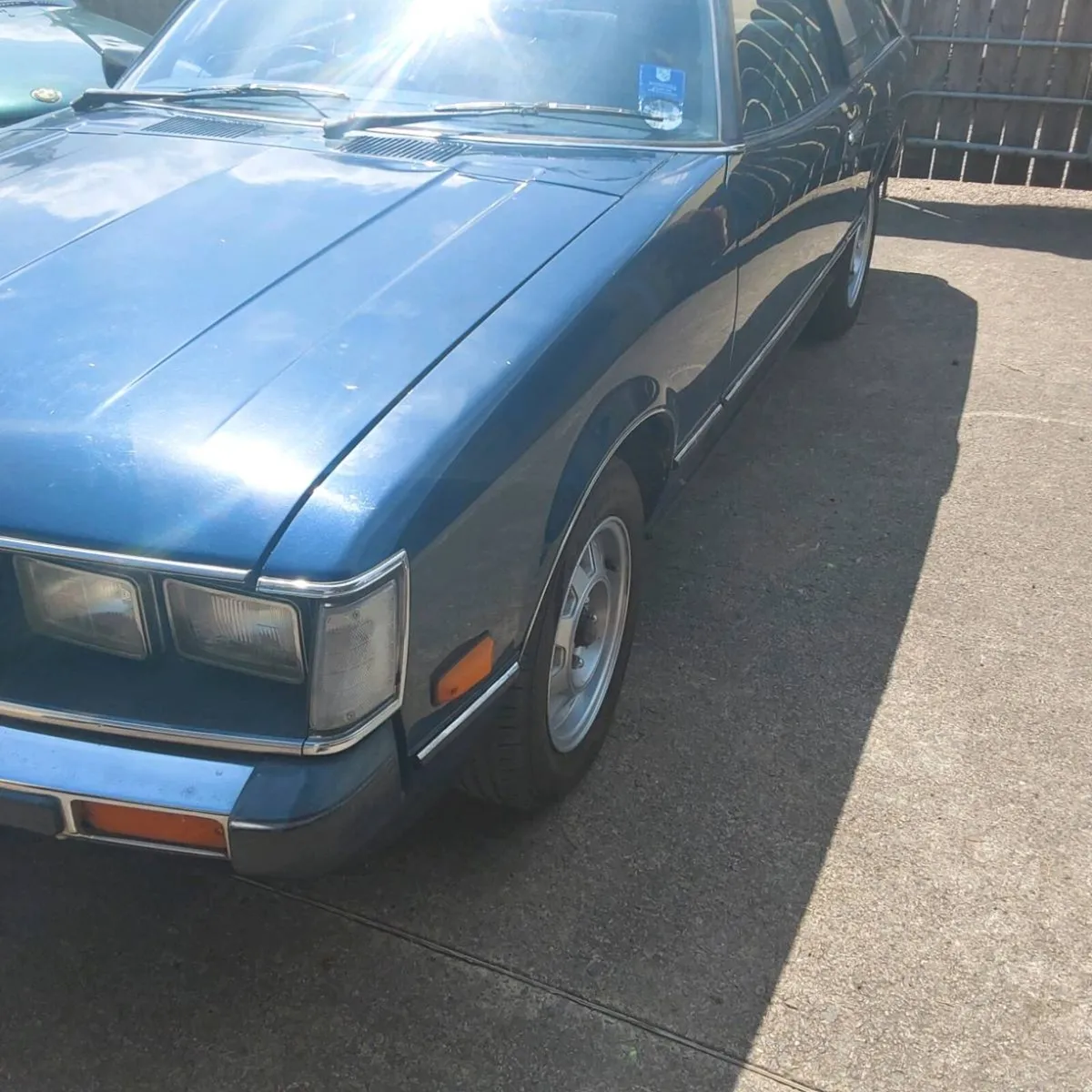 Car - Image 1