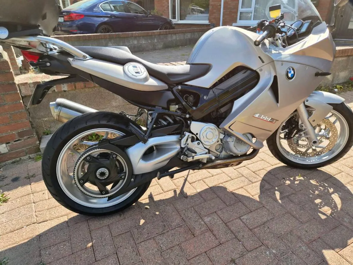 Ducati Scrambler, BMWF800ST - Image 2