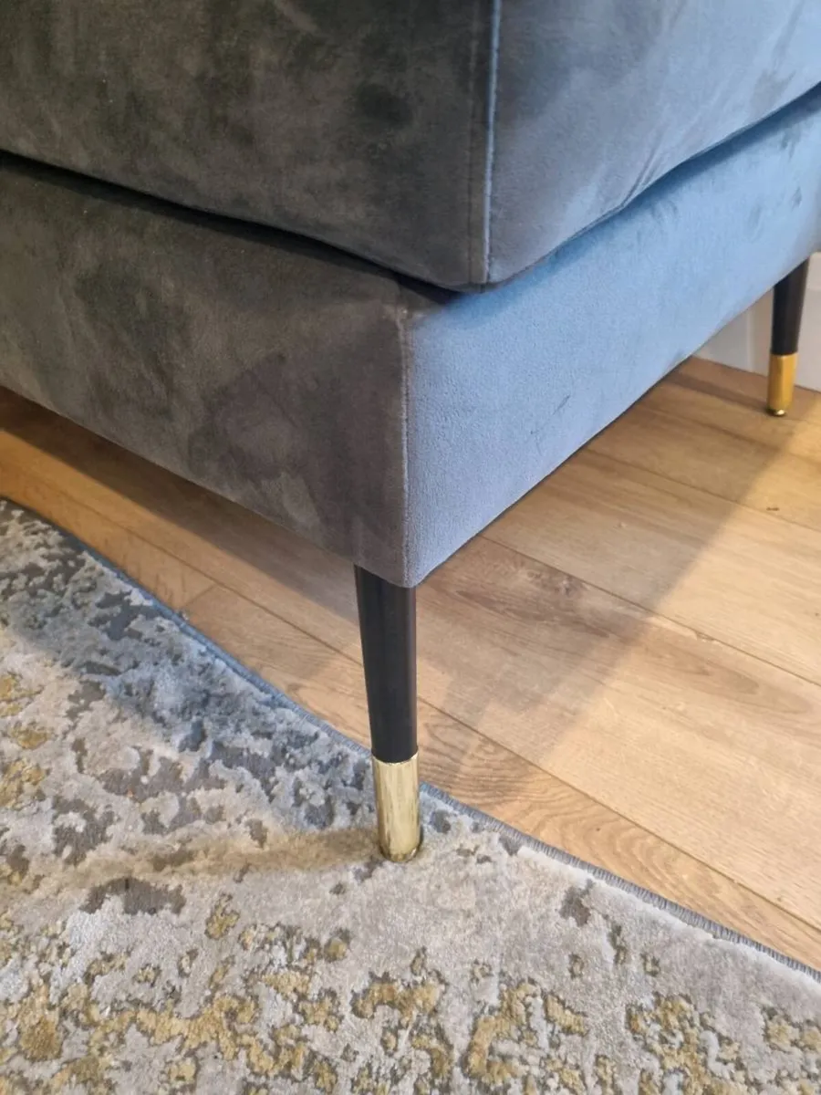Grey Velvet Chaise Lounge - Image 3