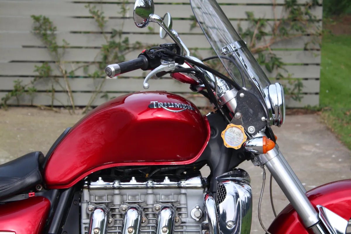 2005 Triumph Rocket 2300 - Image 2