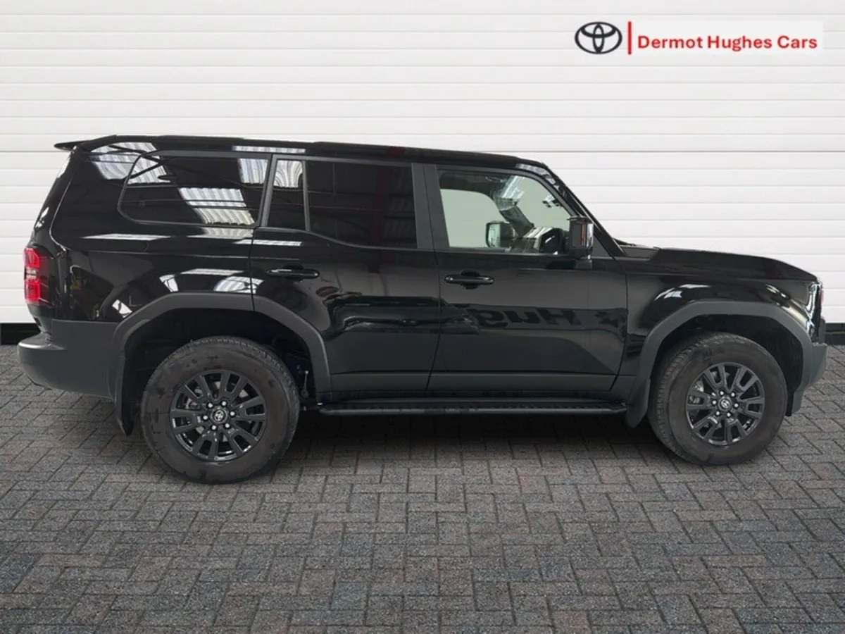 Toyota Land Cruiser Land Cruiser (N1) - Image 3