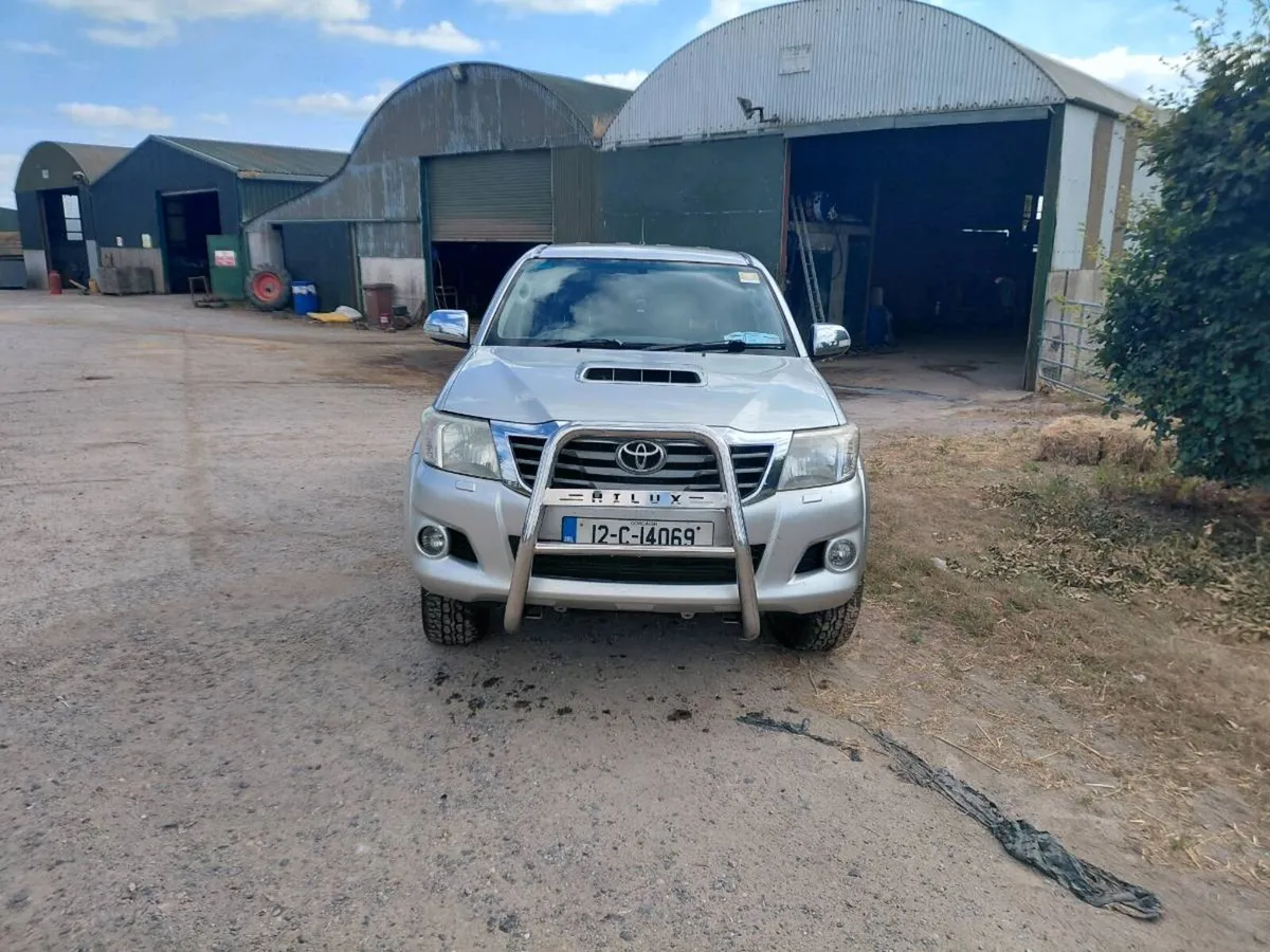 Toyota hilux - Image 3