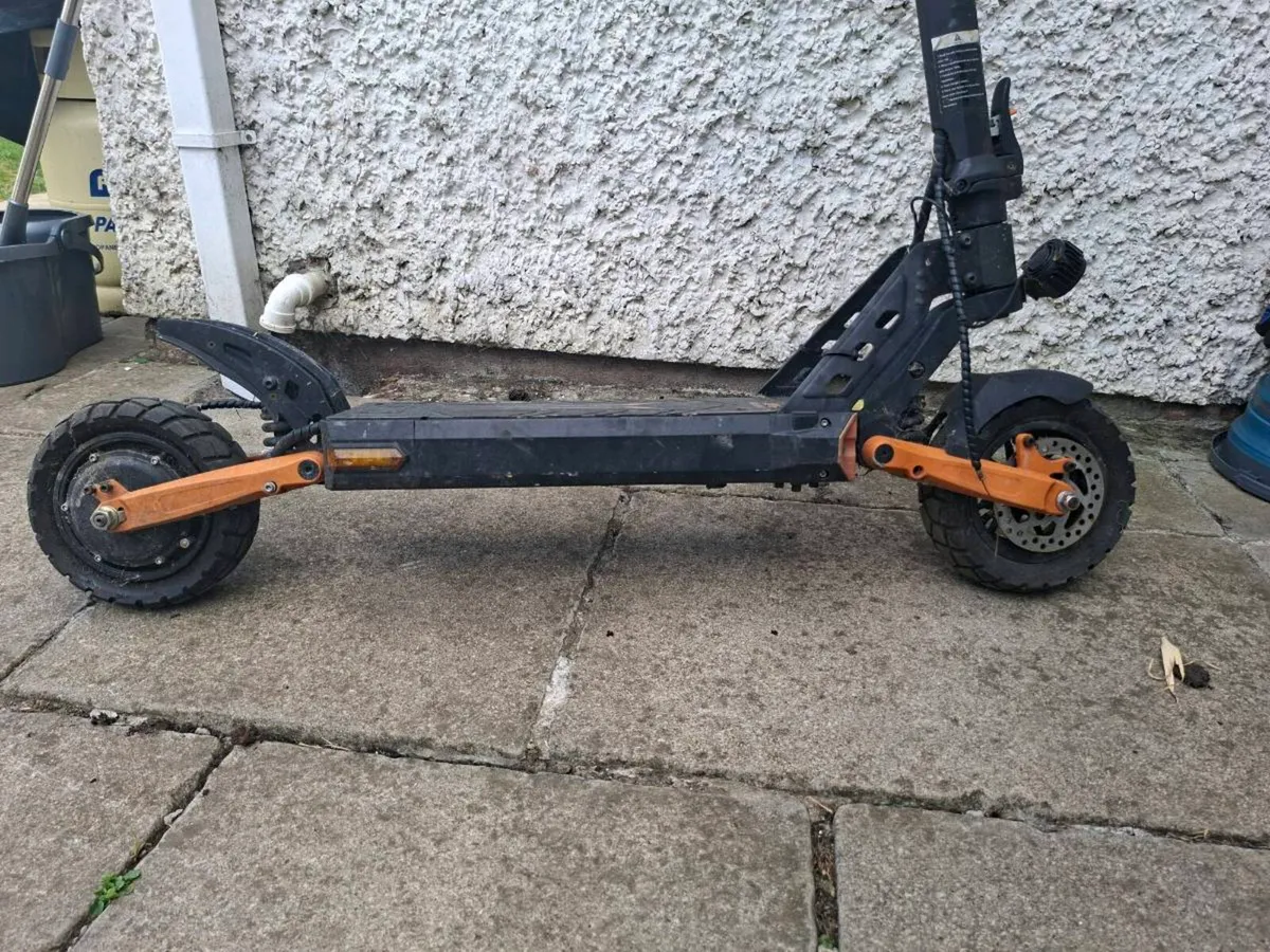 Scooter - Image 1