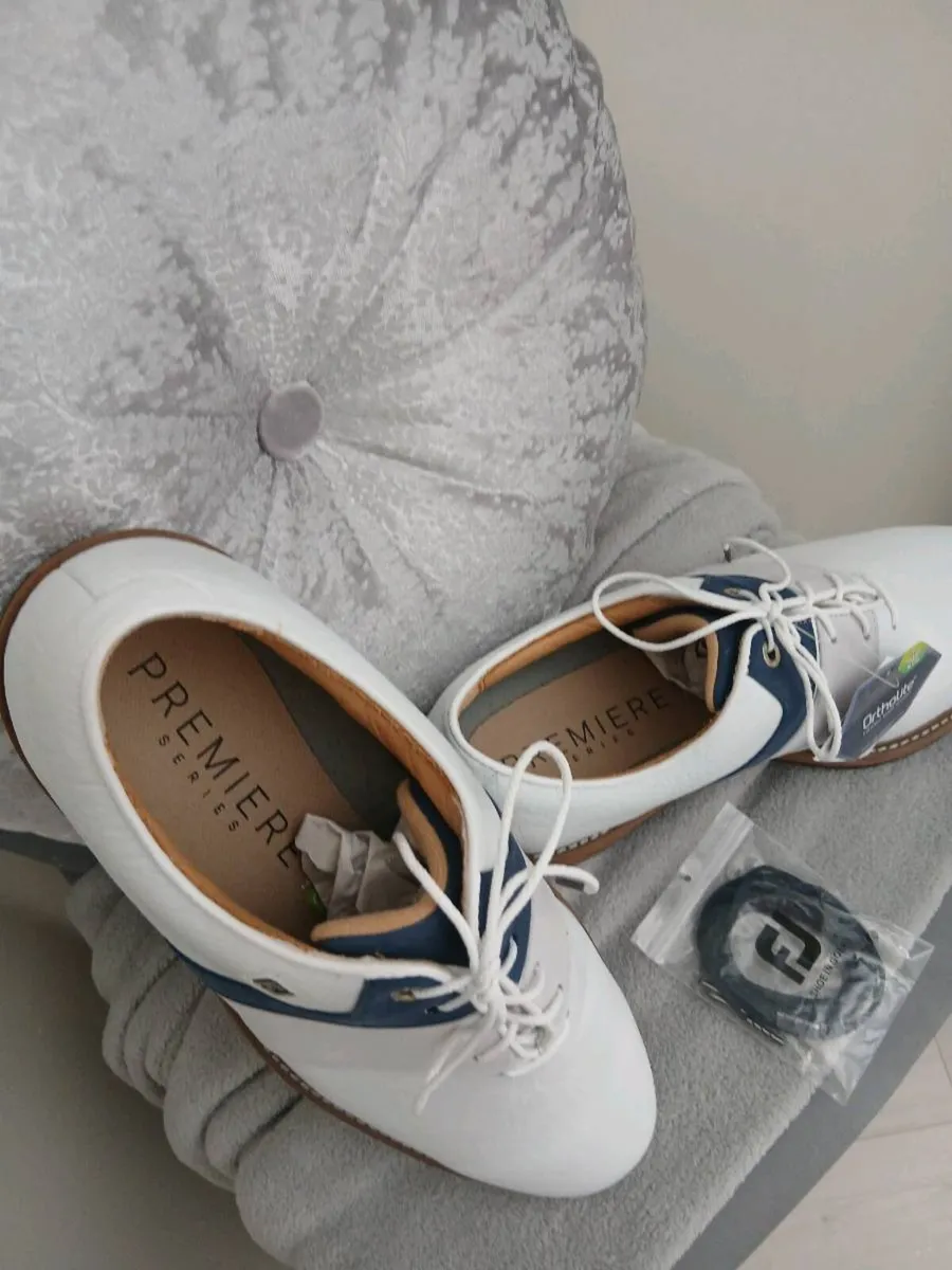 Footjoy premier golf shoes - Image 4