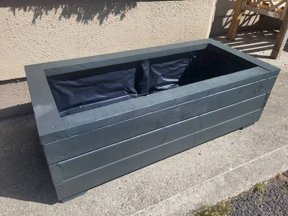 Planters For Sale. Various sizes and colours. - Image 3