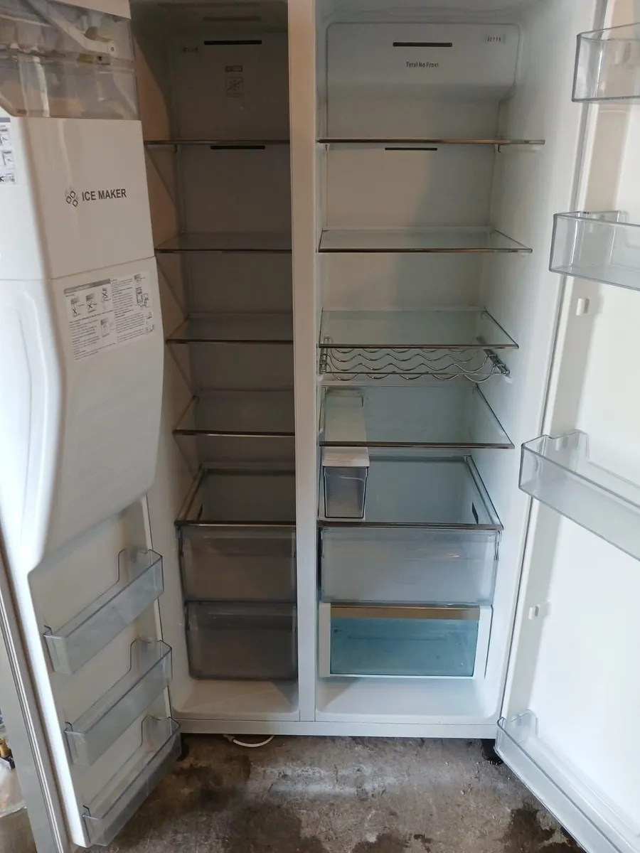 KENWOOD AMERICAN FRIDGE AND FREEZER - Image 4