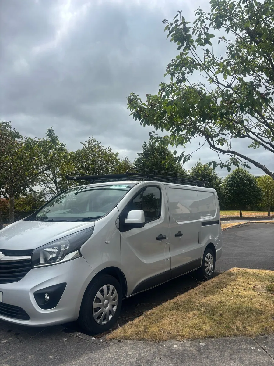 191 Vauxhall Vivaro SPORT 50,000miles - Image 2