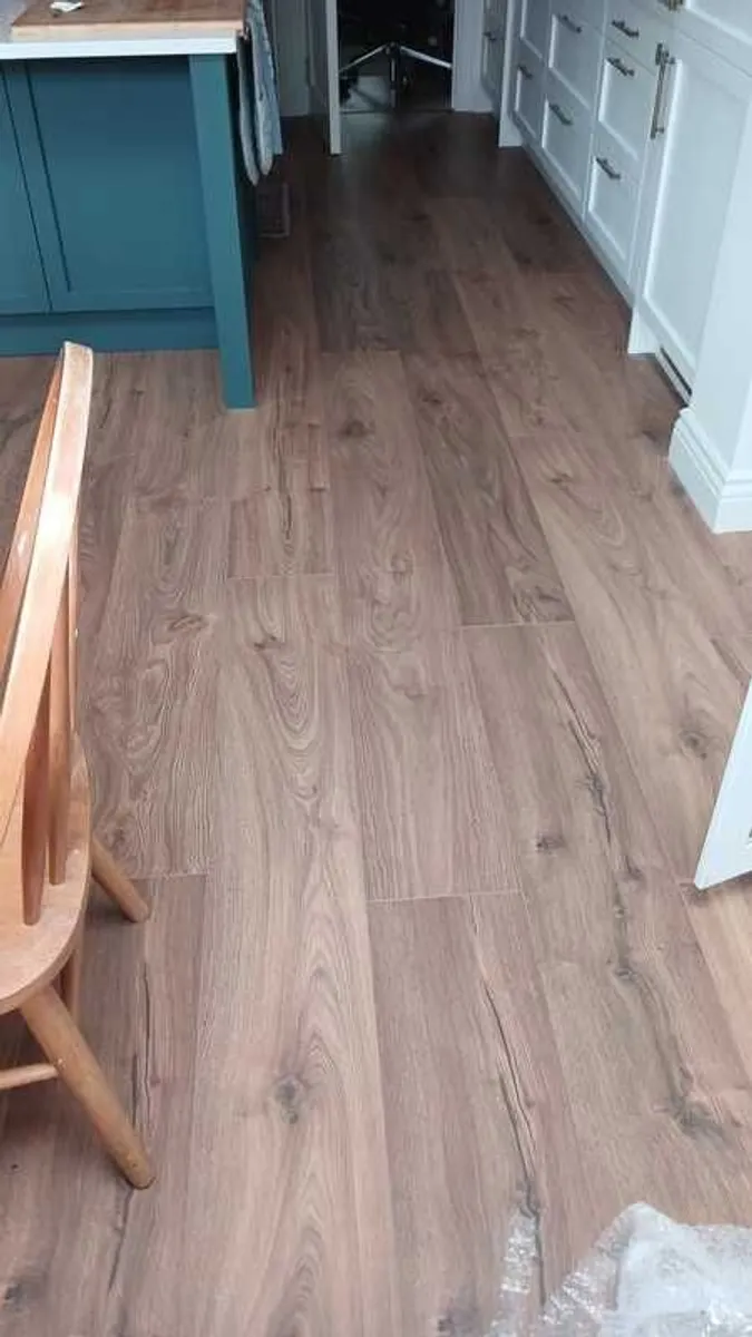 Flooring - 27m2+ Krono Swiss Sunshine 14mm laminate - Image 3