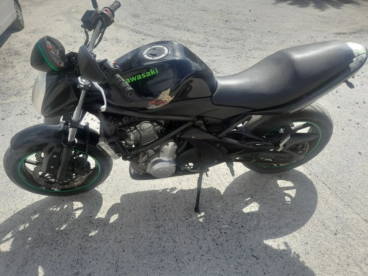 Kawasaki ER6-N  er 650   ER6  project - Image 3