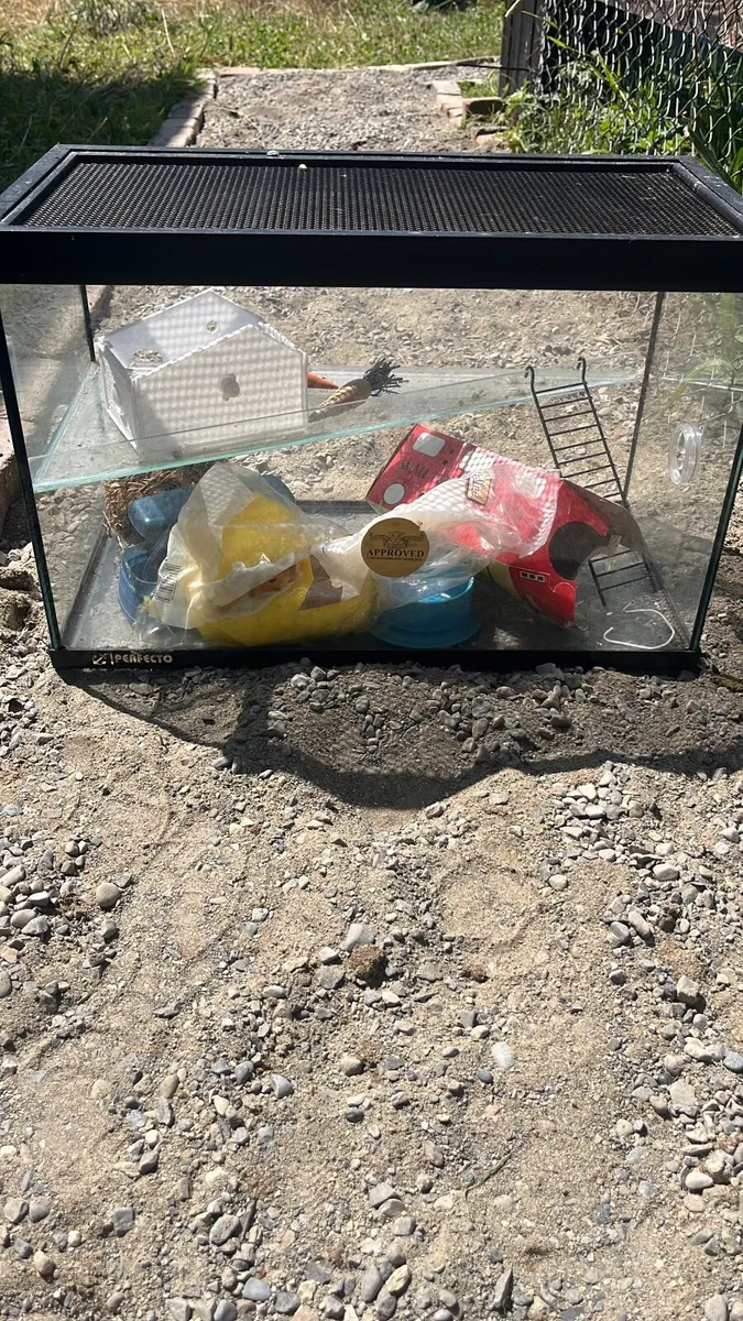 Small animal cage( hamster)