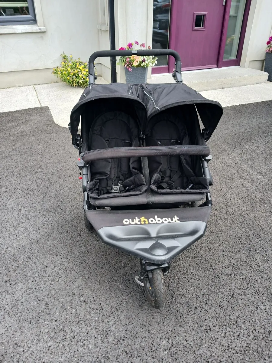 Out and about double buggy and newborn insert - Image 1