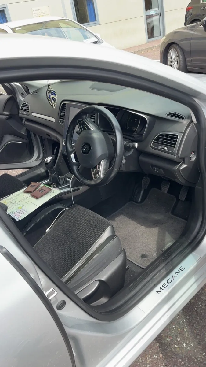2016 Renault Megane Dynamique S NAV 1.5 dCi - Image 4