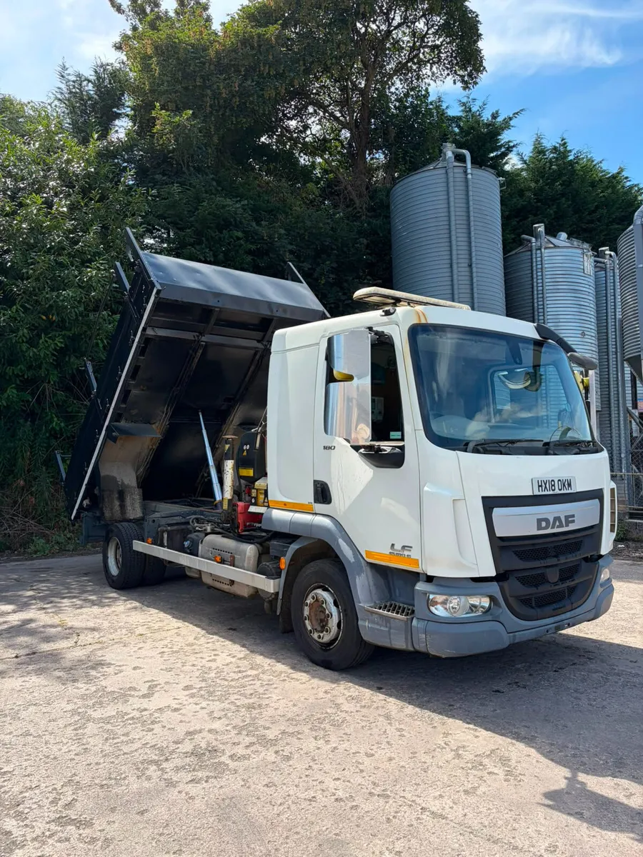 2018 DAF LF180 12.5Ton Tipper - Image 1