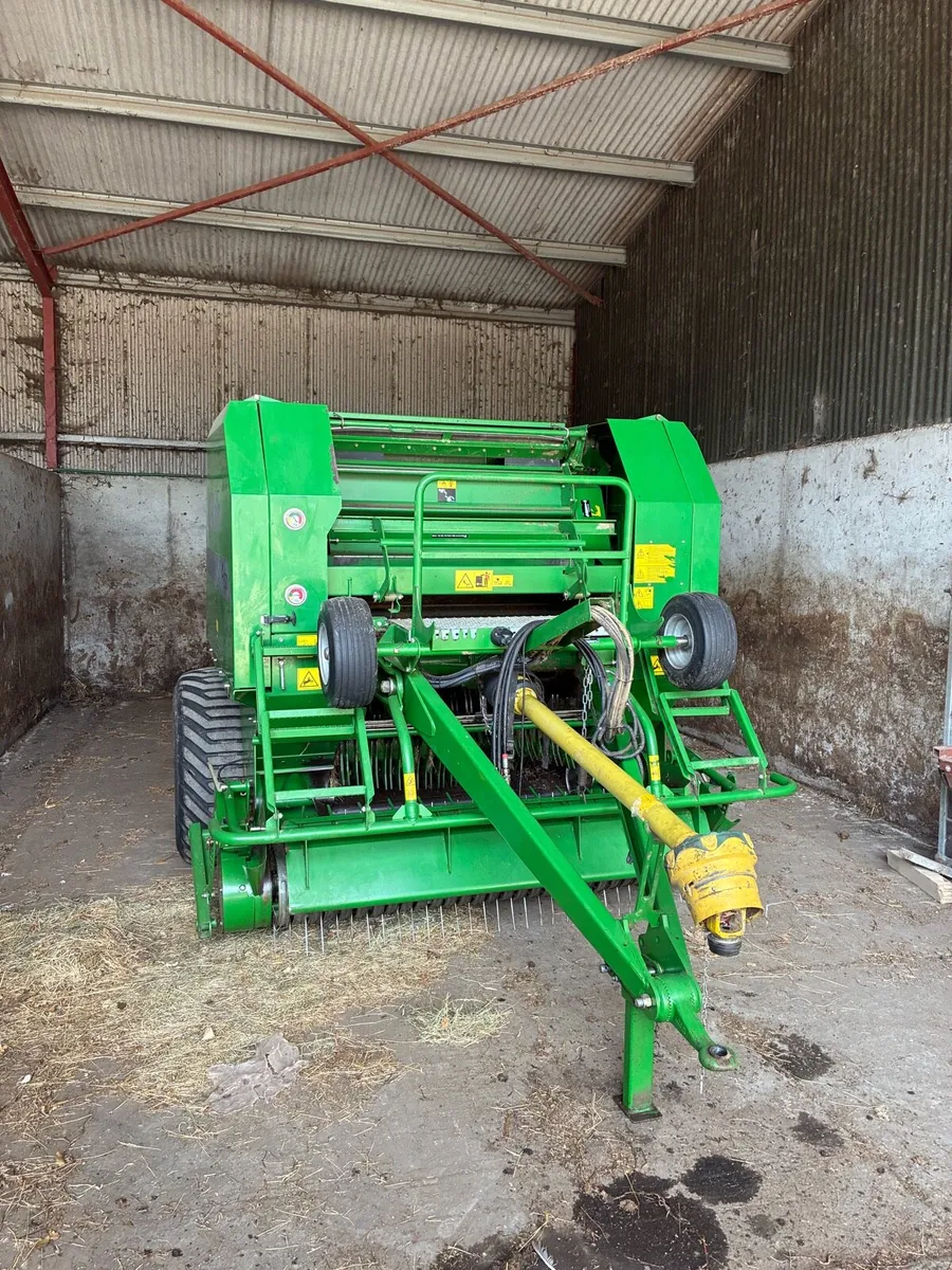 Mc Hale F550 Round Baler - Image 2
