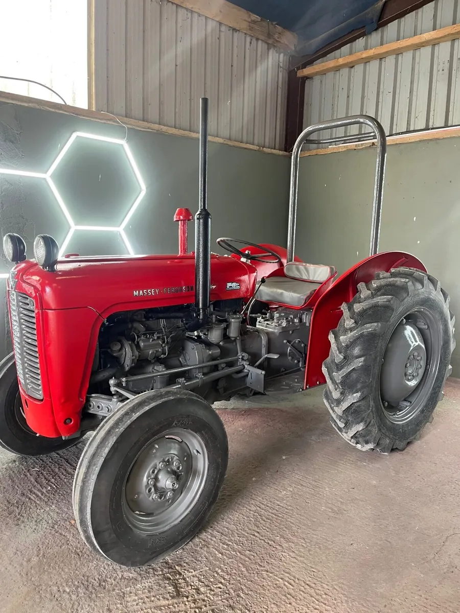 Massey Ferguson 35X - Image 1