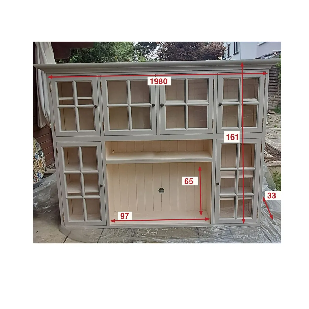 Dresser - Image 2