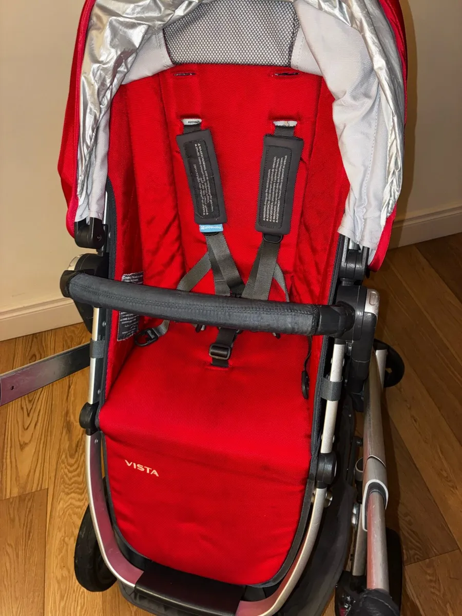 Uppababy vista v1 bundle - Image 4