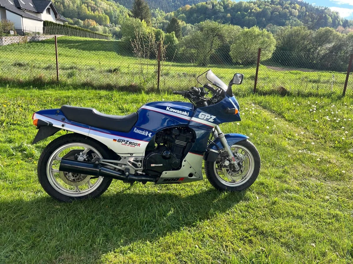 Honda cb900 Gpz900r zx10 tomcat - Image 4
