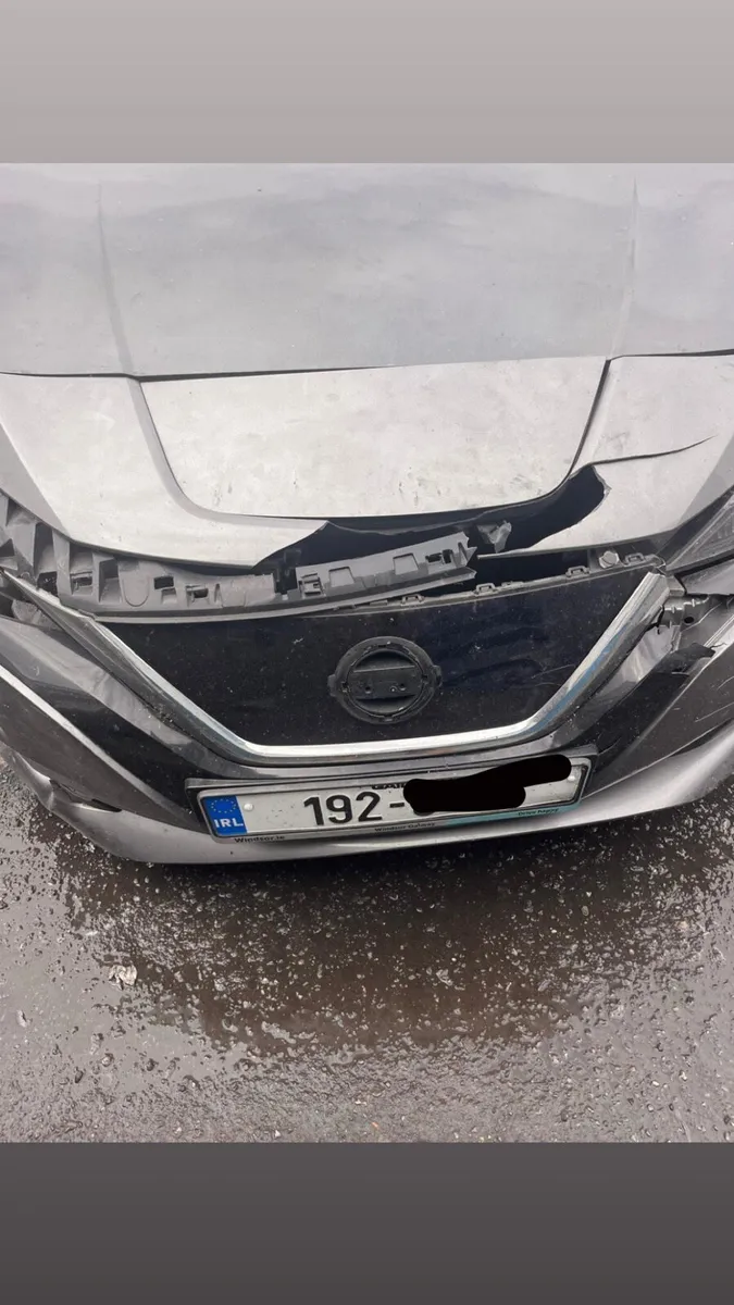 Nissan leaf for repair or breaking - Image 4