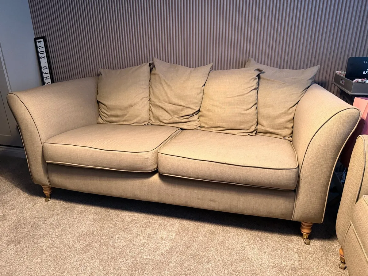Sofa - Image 3