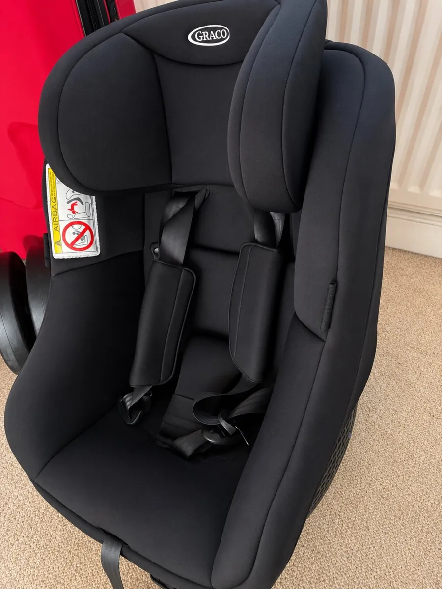 Graco 360 swivel seat - Image 1