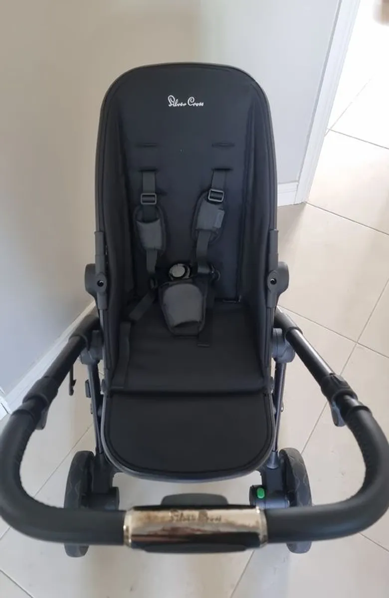 Silver Cross Travel System - Image 4