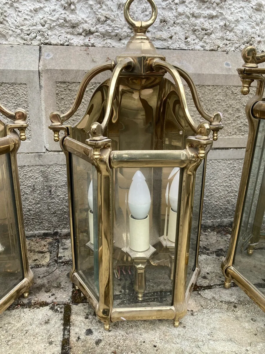Antique brass lamps - Image 4