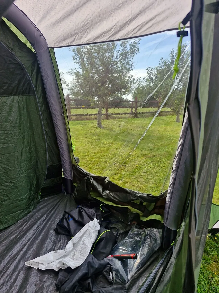Tent - Image 2
