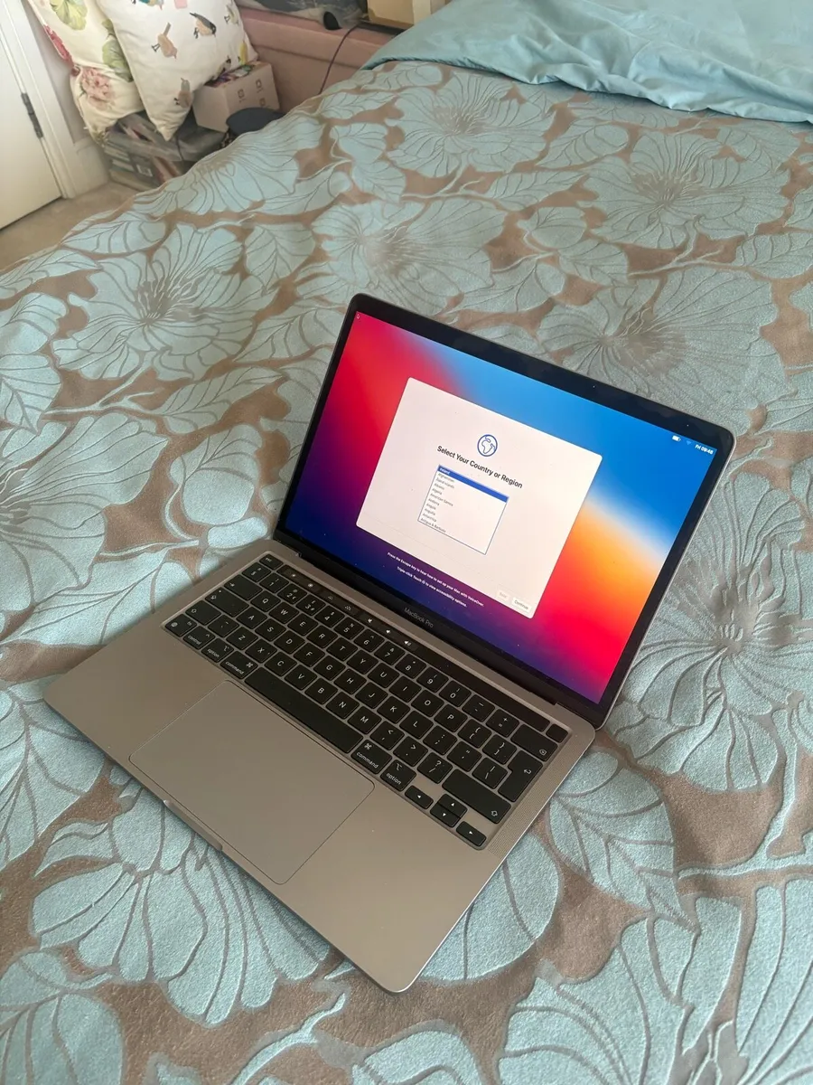 MacBook Pro M1 2020, 8gb, 13 inch - Image 1