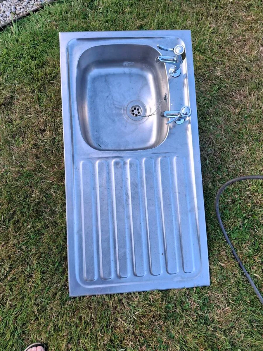 Stainless steel sink.right hand drainer - Image 2