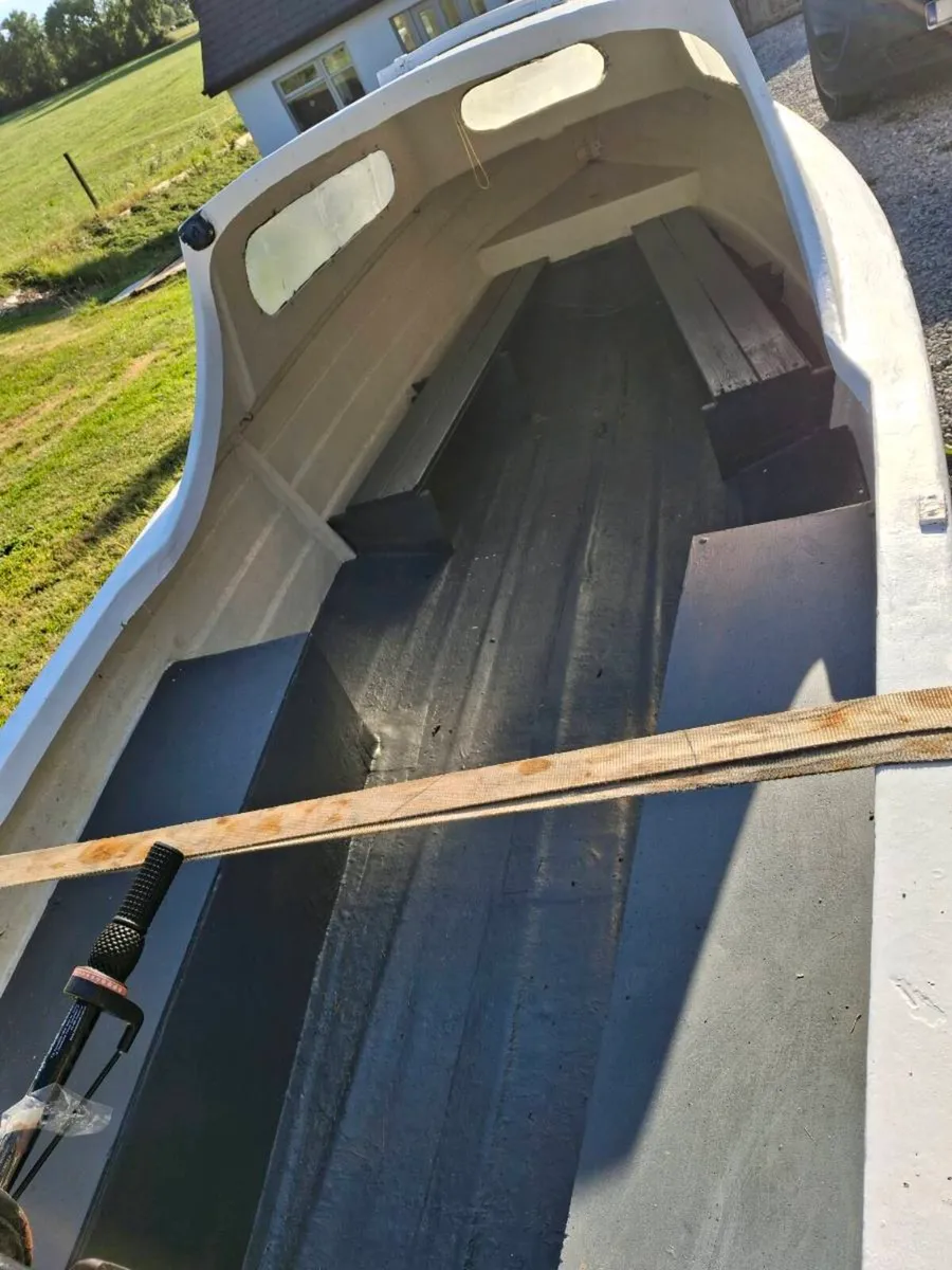 13ft boat - Image 4
